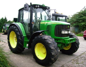 Tractor 667588 1280