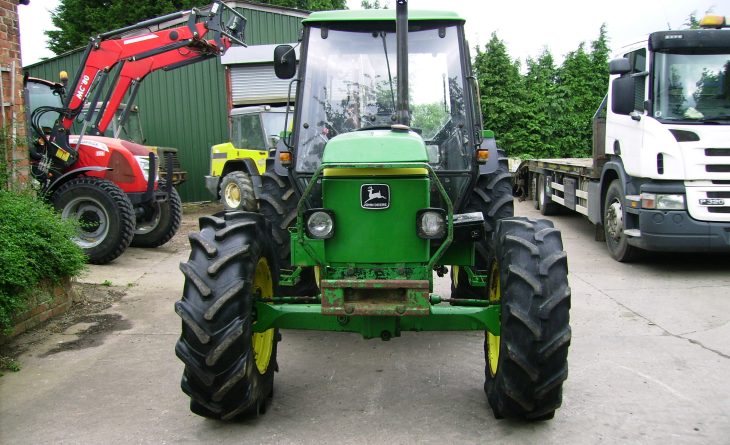 JD 2650 4 WD MC1 J114 VAX 3