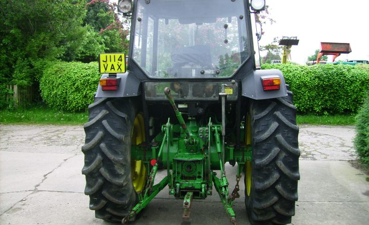 JD 2650 4 WD MC1 J114 VAX 4