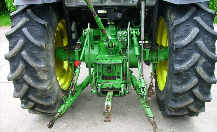 JD 2650 4 WD MC1 J114 VAX 5