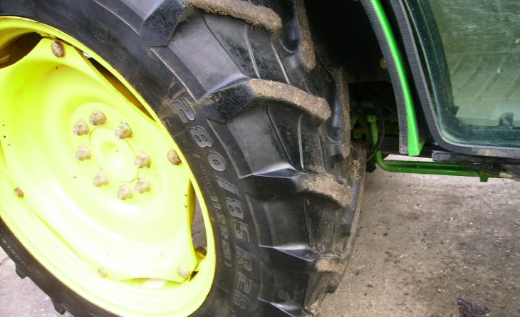 JD 5075 GV 4 WD DU67 PXA 19