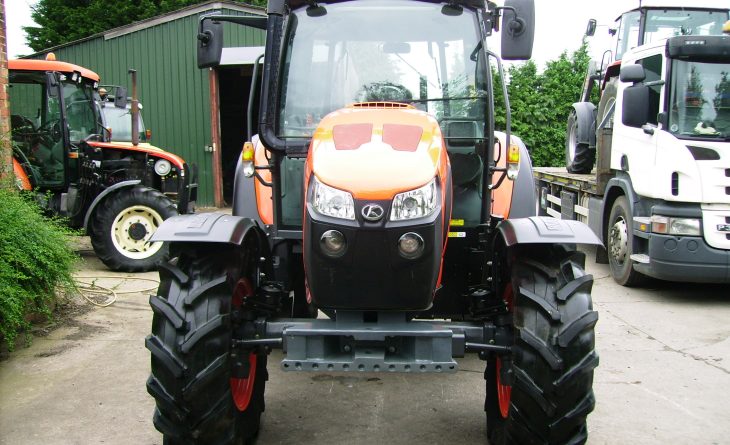 KUBOTA M5112 4 WD FE21 CBF 3