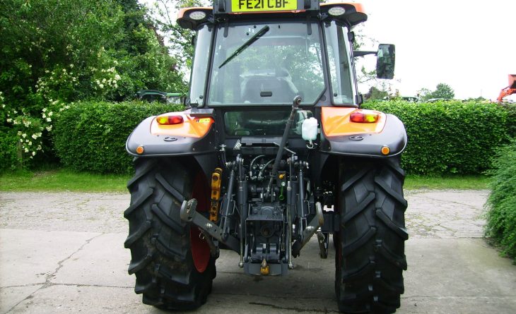 KUBOTA M5112 4 WD FE21 CBF 4