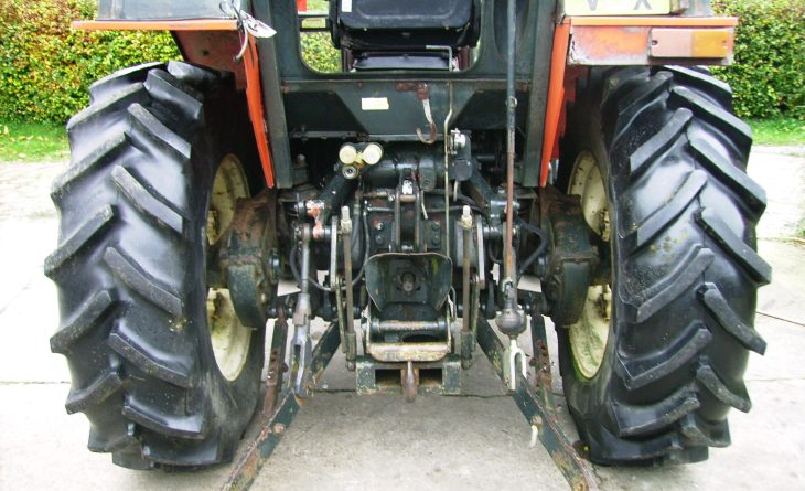 ZETOR 7745 4 WD J284 VUX 5