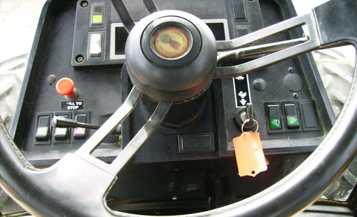 CASE 4240 XL P407 CCJ 12