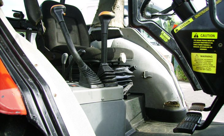 CASE 4240 XL P407 CCJ 20