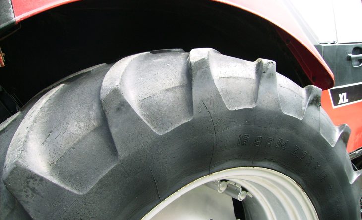 CASE 4240 XL 3360 M522 PNT 25