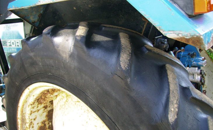FORD 5030 2 WD S SHUT L78 SCA 19
