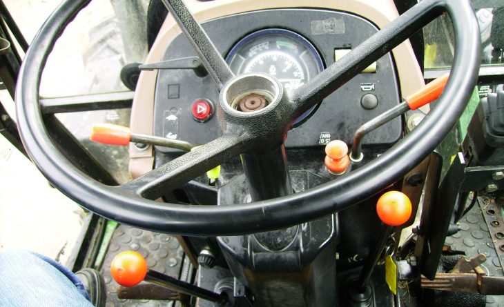 JD 2250 4 WD Q920 H925 PUX 11