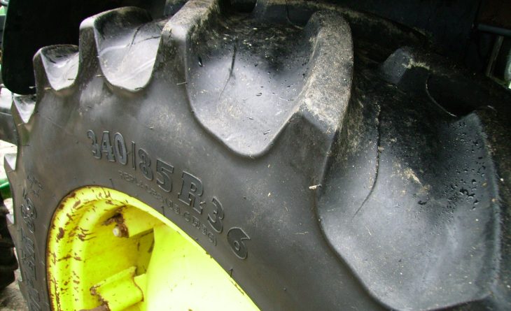 JD 2250 4 WD Q920 H925 PUX 20