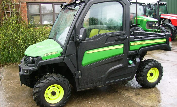 JD XUV865 M DU68 NBD 3