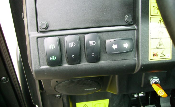 JD XUV865 M GATOR DL19 XYT 22