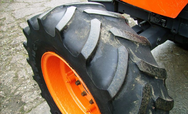 KUBOTA M6040 ROPS OU58 EYT 16