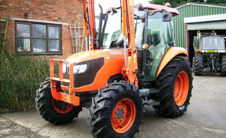 KUBOTA M7040 LA1153 CU13 BWE 3