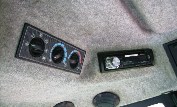 MF 6480 DYNASHIFT SJ05 HLD 13