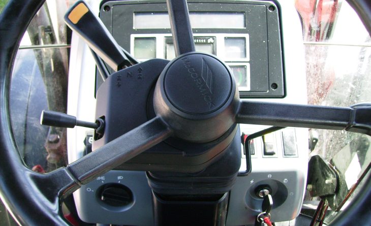 Mc CORMICK CX105 Q445 DX54 KZT 12