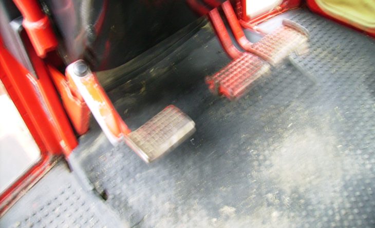 INTER 1056 XL KVJ376 Y 28