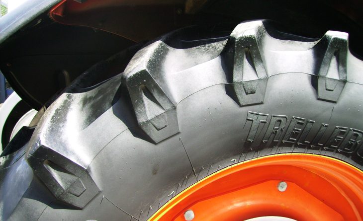 KUBOTA M135 GX IV LA2255 DU21 NVE 23