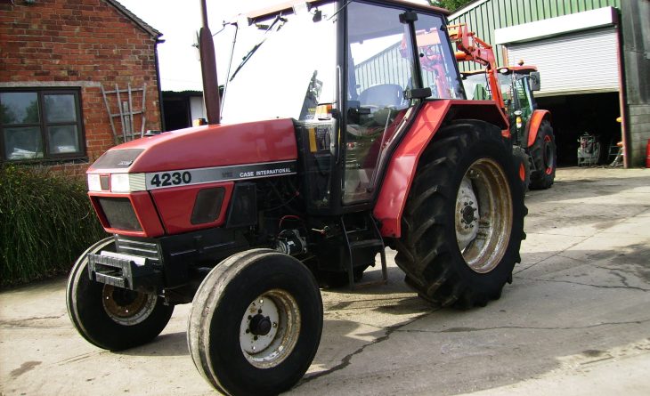 CASE 4230 2 WD LP M479 SRF 4