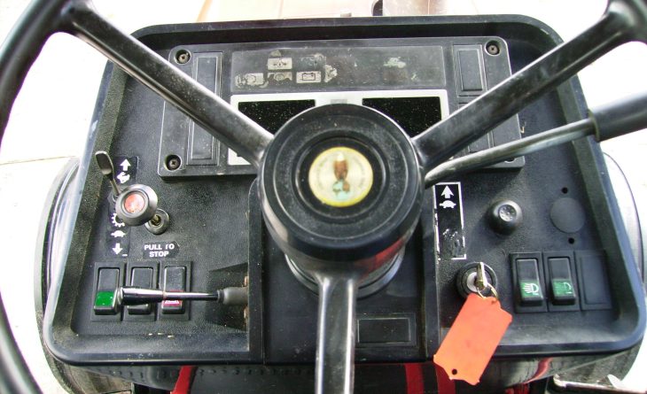 CASE 895 XL 2 WD K774 DUJ 9