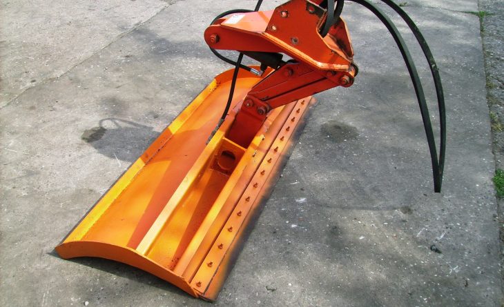 DW TOMLIN 1 35 M SNOW PLOUGH 1