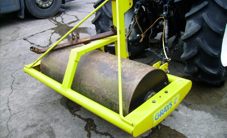GRAYS 4 FT BALLAST ROLLER 2