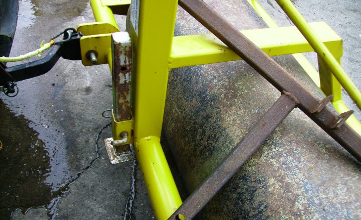 GRAYS 4 FT BALLAST ROLLER 5