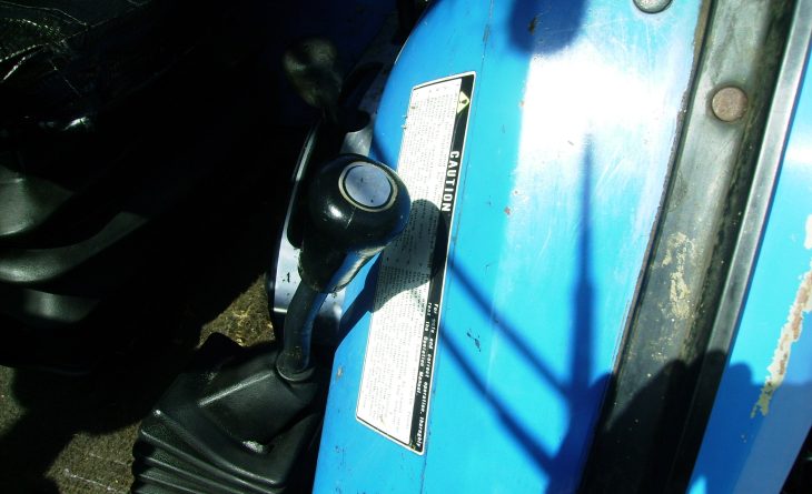 ISEKI 530 4 WD SHUTTLE 7