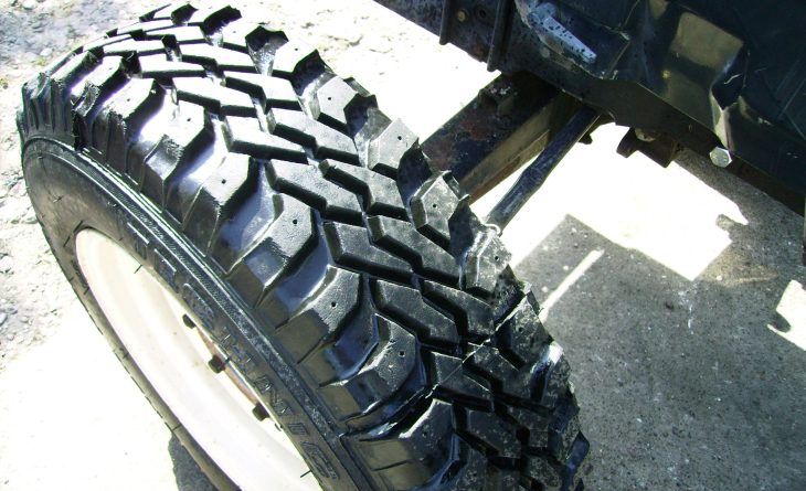 ISEKI 530 4 WD SHUTTLE 19