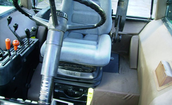 JD 3650 4 WD SG2 J786 NBW 7