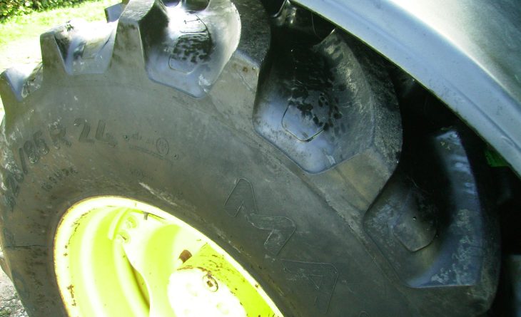JD 3650 4 WD SG2 J786 NBW 19
