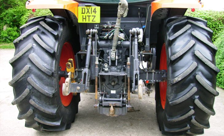 KUBOTA M110 GX 4 WD DX14 HTZ 6