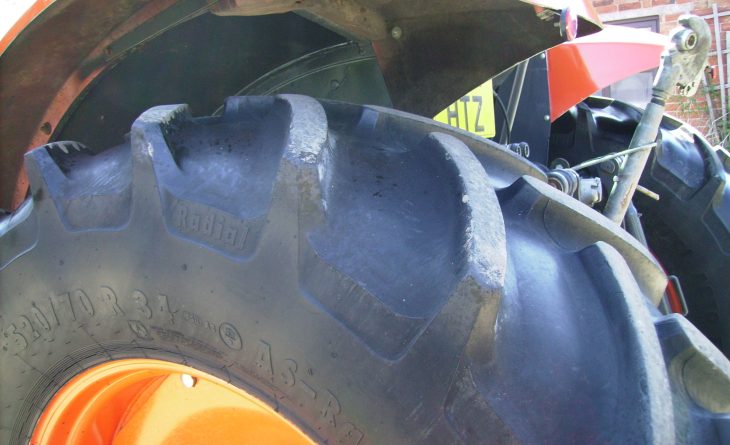 KUBOTA M110 GX 4 WD DX14 HTZ 20