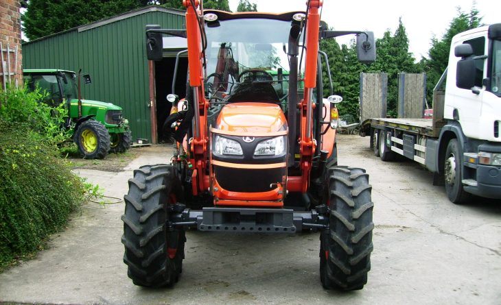 KUBOTA M4072 LA1365 SY70 NBF 4