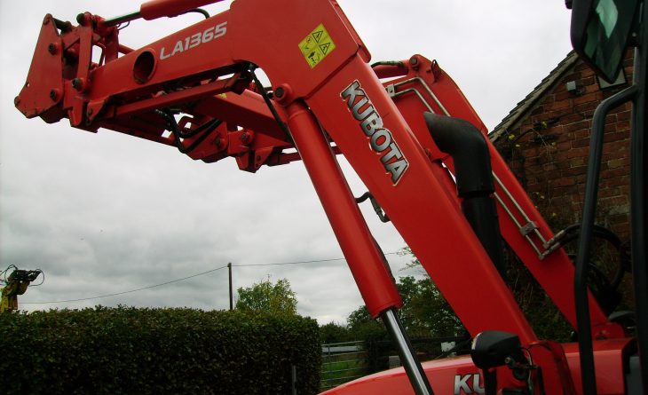 KUBOTA M4072 LA1365 SY70 NBF 7