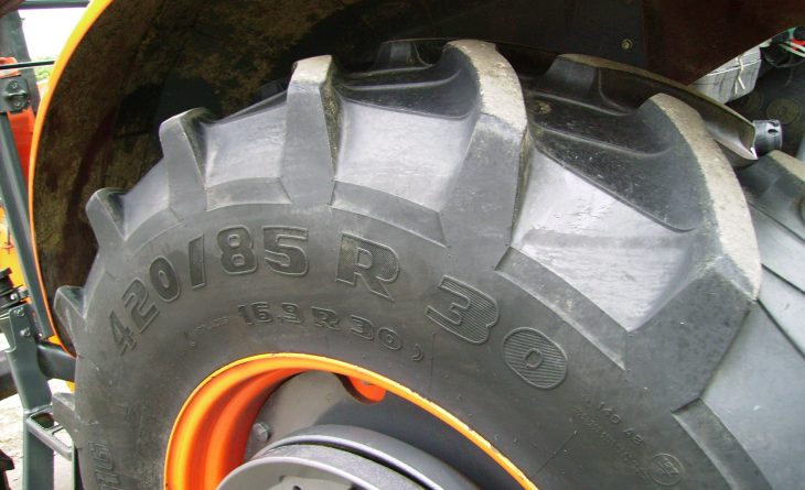 KUBOTA M4072 LA1365 SY70 NBF 24