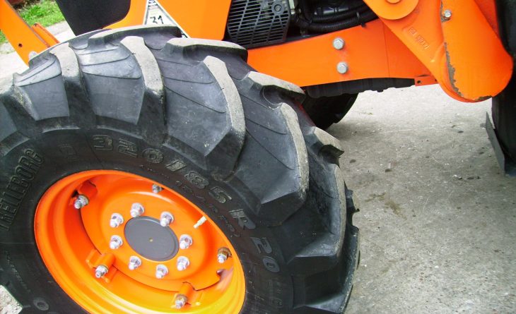 KUBOTA M4072 LA1365 SY70 NBF 25