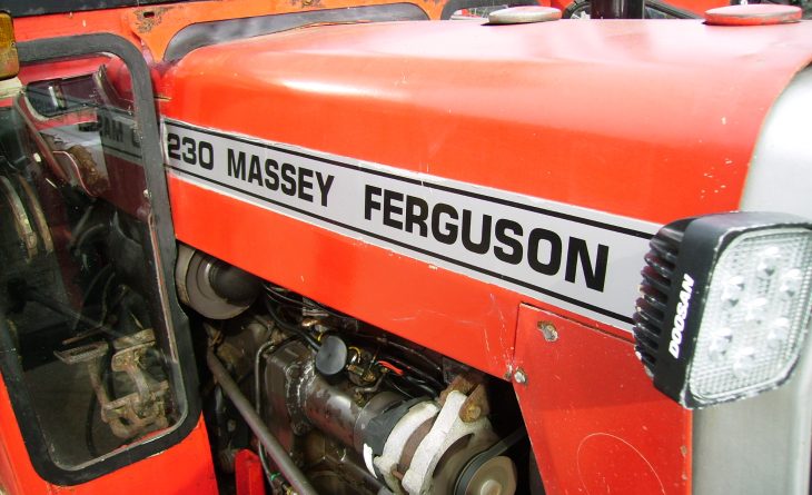 MF 230 2 WD DUNCAN B345 WBX 3