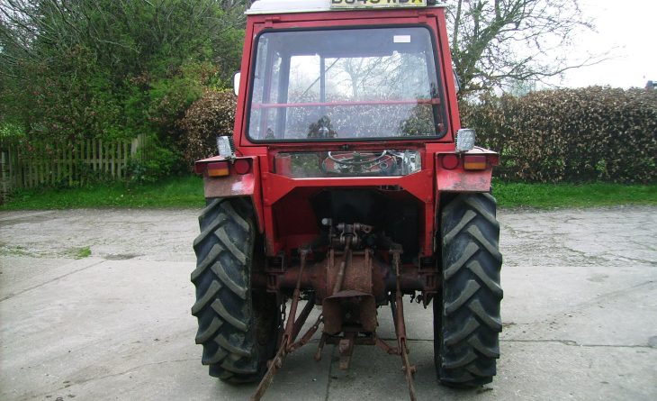 MF 230 2 WD DUNCAN B345 WBX 5