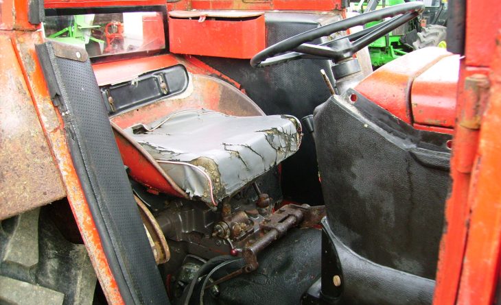 MF 230 2 WD DUNCAN B345 WBX 12
