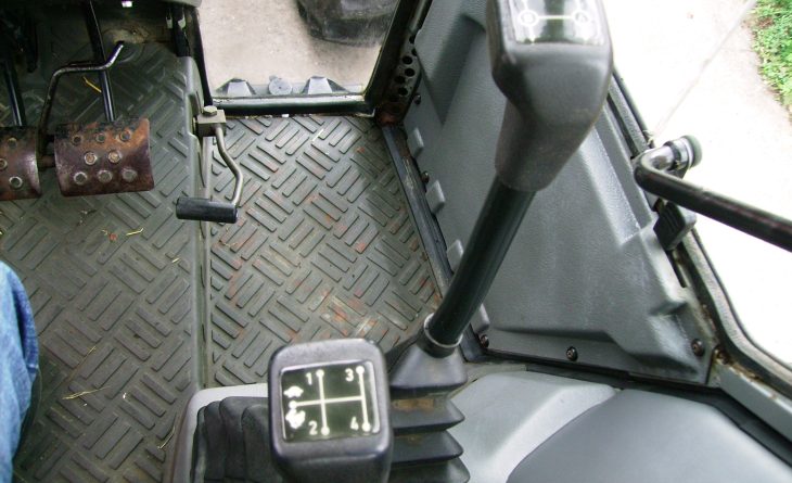 MF 3080 32 SPD FL H156 DEC 10