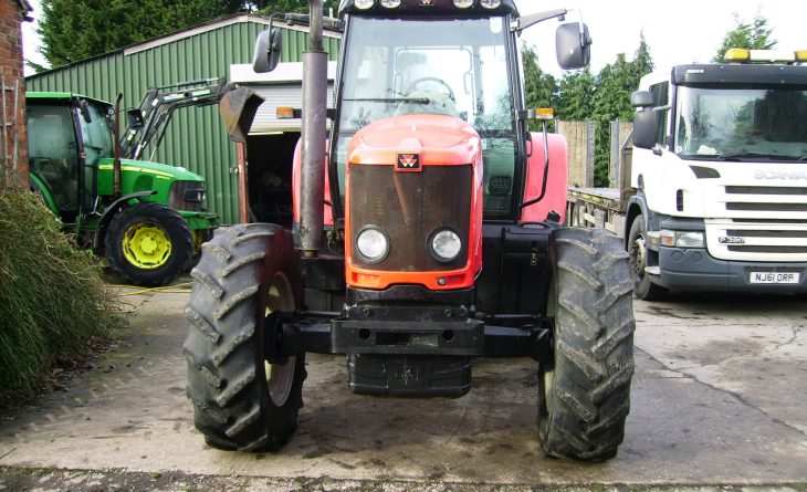 MF 6475 DYNA 6 T3 VX07 OZM 3