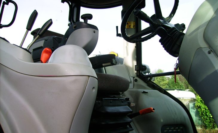 MF 6475 DYNA 6 T3 VX07 OZM 16