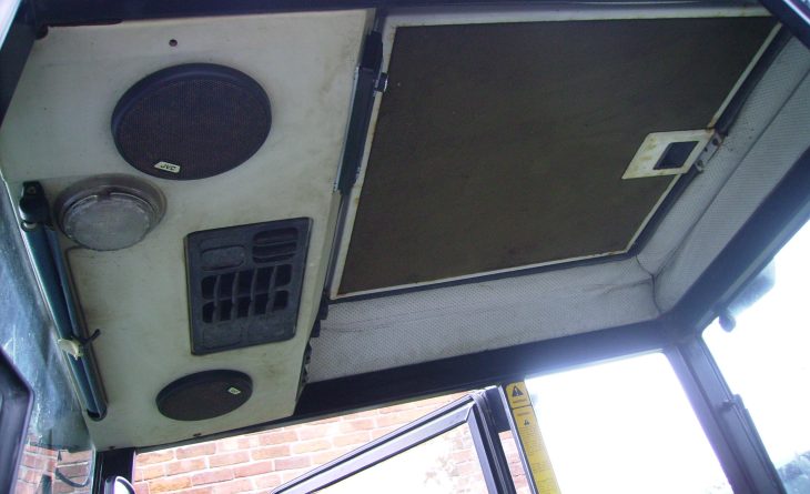 NH 1920 4 WD P579 KSP 16